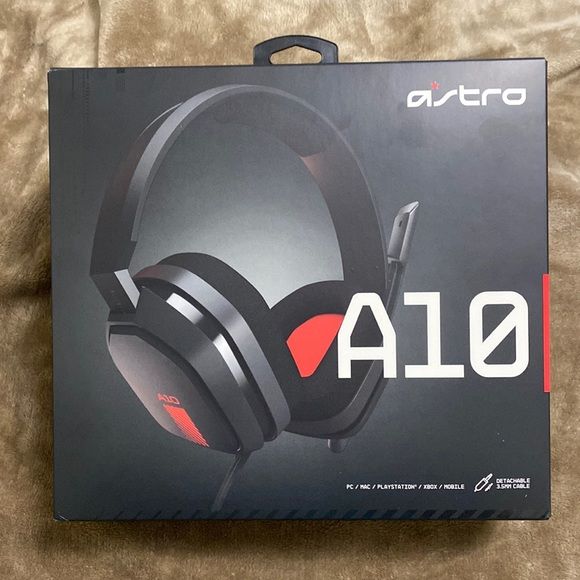 Astro A10